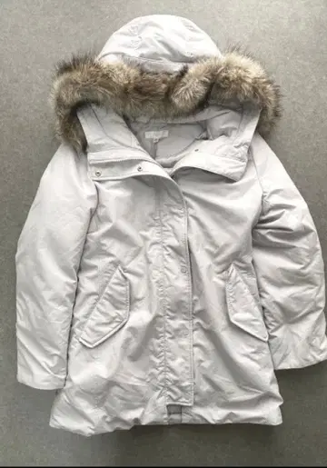 UNIQLO 논퀼트 다운 숏코트 M 다운코트