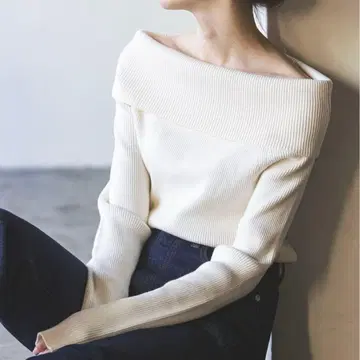[새상품급] NOBLE 노블 오프숄더 니트 화이트