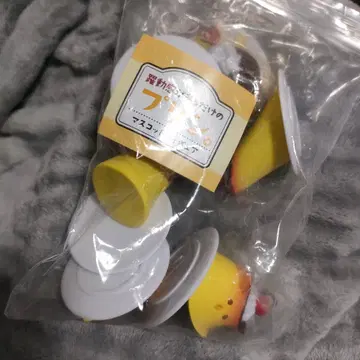 역동감 있는 푸딩 컴플리트