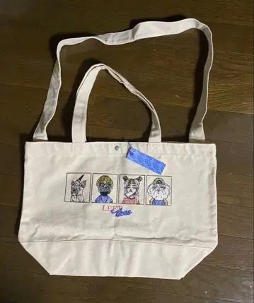 Left Alone 레프트 얼론 토트백