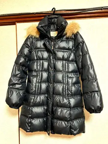 [컨디션 최상] Aylesbury 다운 코트 블랙 11호