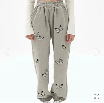 ODD ONE OUT Butterfly sweatpants gray