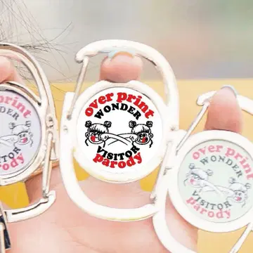 Over print WONDER VISITOR 카라비너 오버 프린트