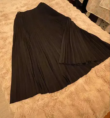 세븐 페어리 블랙 플리츠 롱 스커트