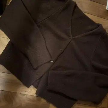 nugu 브라운 가디건