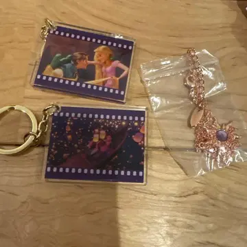 디즈니 스토어 라푼젤 키링 목걸이