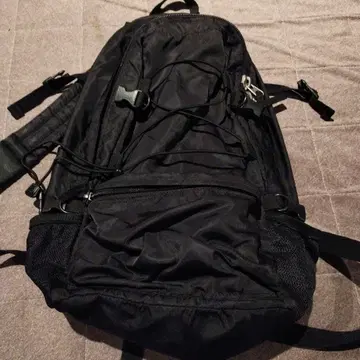 블랙 나일론 럭색 백팩