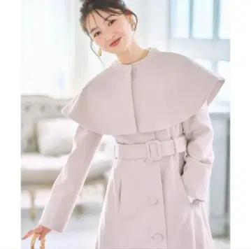 윌 셀렉션 롱 케이프 코트 베이지