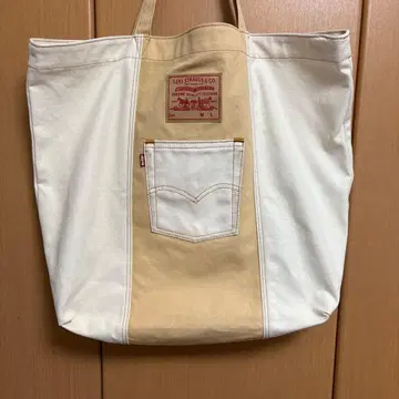 LEVI STRAUSS & CO. 토트백