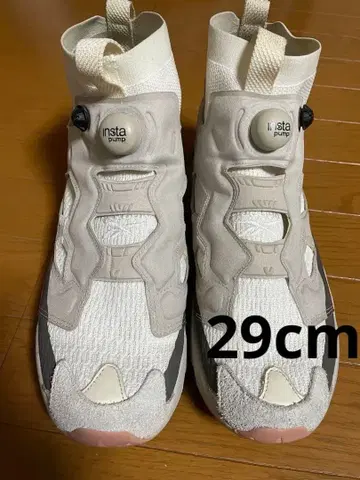 리복 인스타펌프 퓨리 하이컷 스니커즈