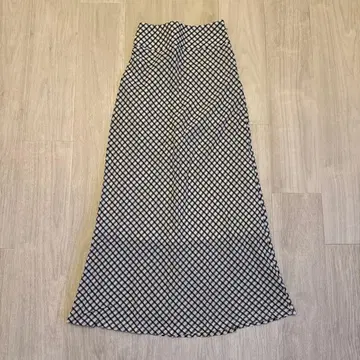 BEAMS 체크 A라인 플레어 스커트