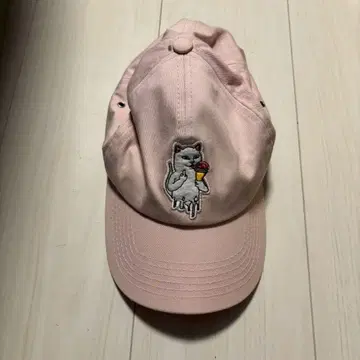 RIPNDIP 핑크 캡 팝업 한정판 고양이 자수
