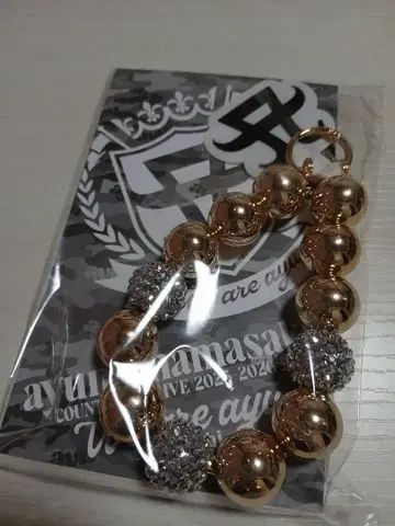 하마사키 아유미 카운트다운 굿즈 스마트폰 스트랩 골드