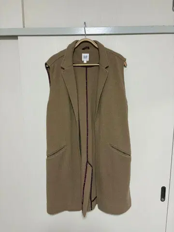 GAP 베이지 롱 베스트 L 사이즈 즉시 구매자 혜택 할인