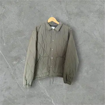 UNIVERSAL STYLE WEAR 퀼팅 자켓 L 사이즈