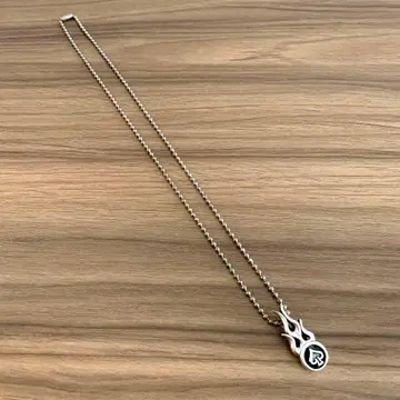 트래비스 워커 프레임 스페이드 참 실버 액세서리 목걸이