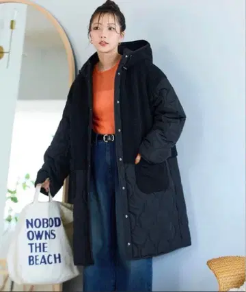 프릭스스토어 WEB 한정판 보아 x 퀼팅 절개 롱 코트 블랙