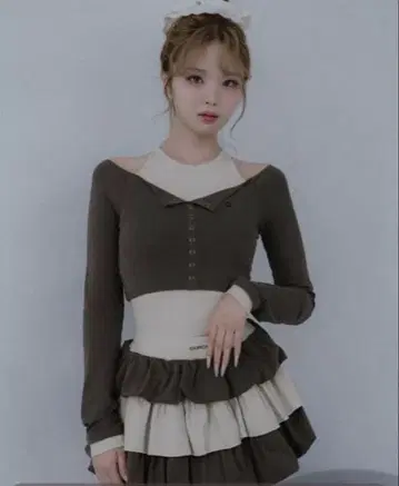 미사용 새상품 Darich 다리치 오프숄더 레이어드 리브 상의