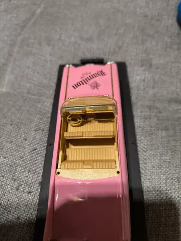 해밀턴 핑크 오픈카 레어