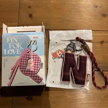 POP MART PIN FOR LOVE N형 키링