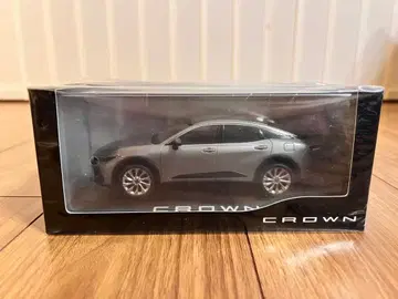 크라운 크로스오버 미니카 1/30 프레셔스 메탈 (실버) 미사용 새상품