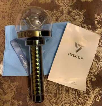 SEVENTEEN OFFICIAL 세부치 응원봉