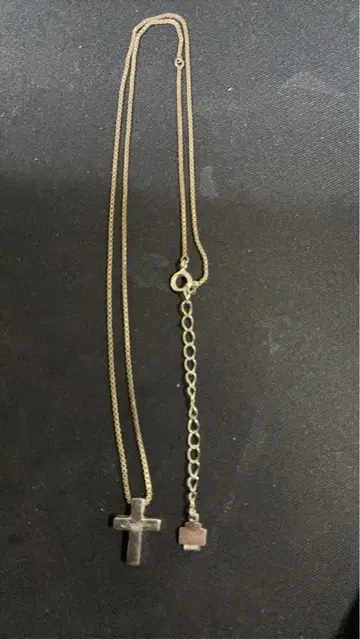 크로스 디자인 목걸이