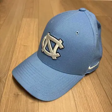 [ 미사용 새상품 ] 나이키 노스캐롤라이나 대학 캡