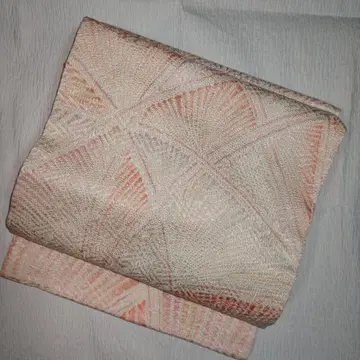 나고야 오비 기하학 패턴