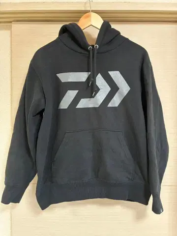 DAIWA 후드 부착 후드티 블랙 낚시쇼 회장 한정 판매품