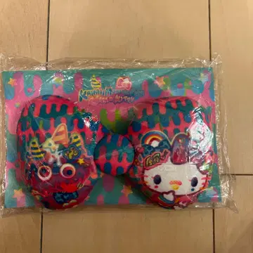 헬로키티 kawaii monster cafe 머리띠 x 핀 배지
