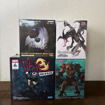 프라이스 피규어 3개, 인테리어 라이트 1개 몬스터 세트