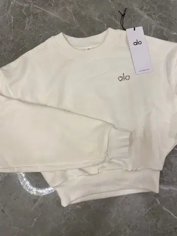 미사용 새상품 alo 맨투맨 XXS