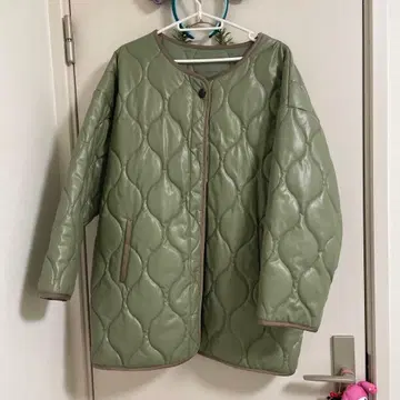 그린 퀼팅 자켓 사이즈 F