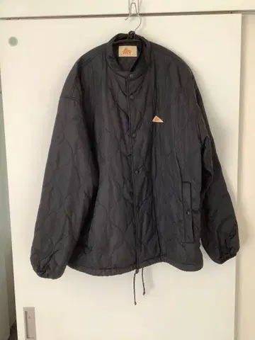 KELTY 블랙 퀼팅 자켓