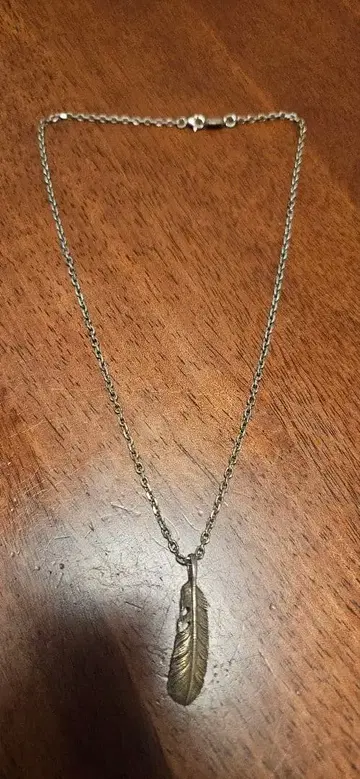 Arizona Silver 깃털 모티브 목걸이