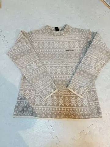 montbell 눈꽃 패턴 트레이닝복 L 사이즈