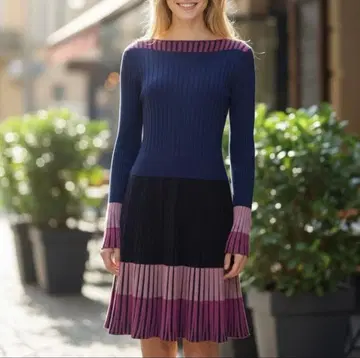 PINKO 네이비 핑크 리브 니트 원피스