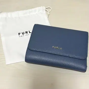 FURLA 3단 폴더형 지갑