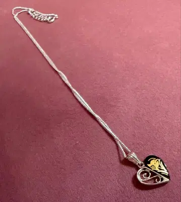 하트형 펜던트 목걸이