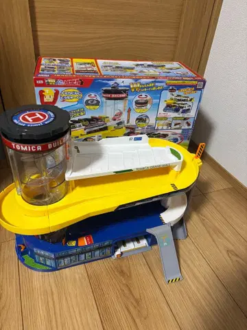 더블 액션 토미카 빌딩