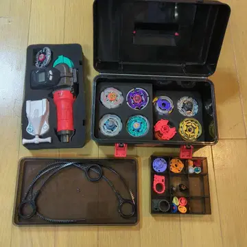 메탈 파이트 베이블레이드 수납 BOX 세트