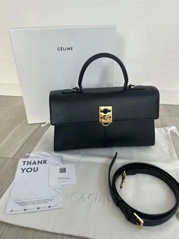 [ 새상품급 ] CAFUNE 카푸네 미디엄 스탠스 백 블랙