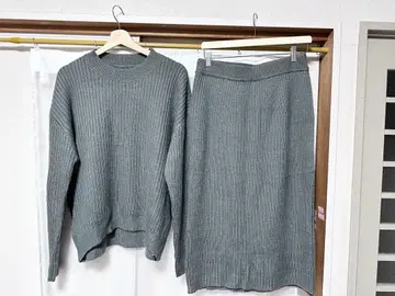 ur's 유어즈 니트 스웨터 니트 스커트 셋업 그레이 새상품