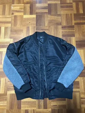 AZUL by moussy ma-1 자켓 보아