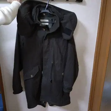 나노 유니버스 다크 그린 후드 부착 자켓