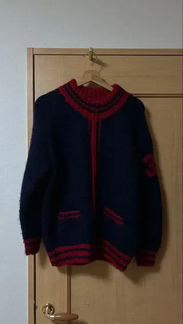 네이비/레드 니트 스웨터 번호 33 / 아우터/니트 아우터