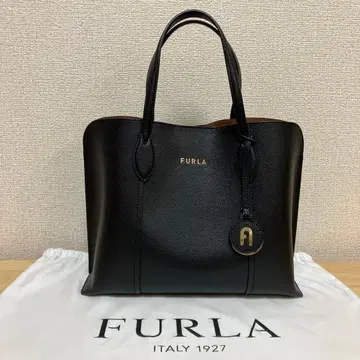 FURLA 훌라 비토리아 토트백 블랙