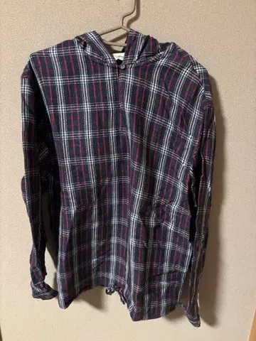 Eddie Bauer (에디 바우어) 아이템: 후드 부착 체크 셔츠