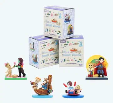 디즈니 피규어 It's a small world with 그루트